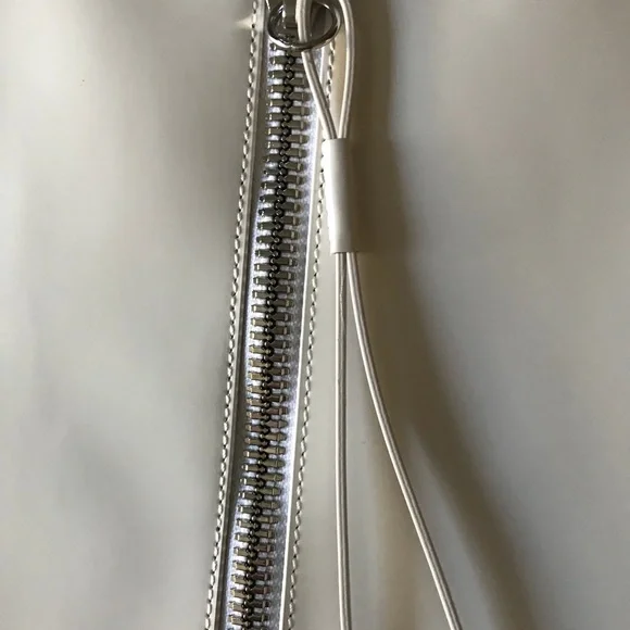 Kara patent leather tote - Picture 5 of 13